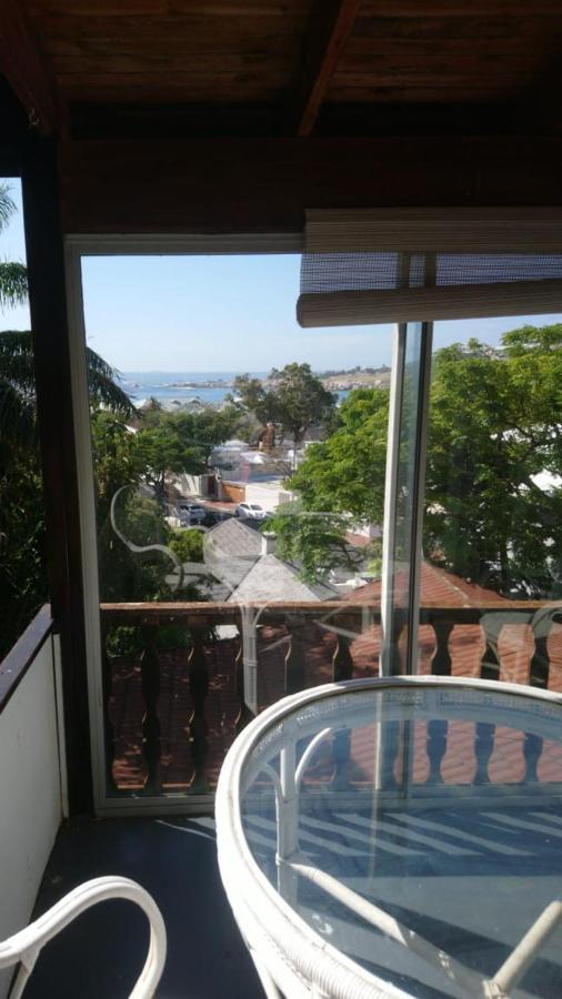 Independent Quaint Flat, Close To Beach Кейптаун Екстериор снимка